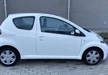 Toyota Aygo 101.800 km 3.500 &euro; Teltow 14513
