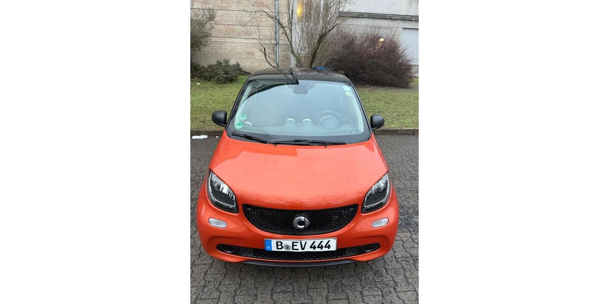 Smart ForFour 70.200 km 5.900 &euro; Berlin 10717
