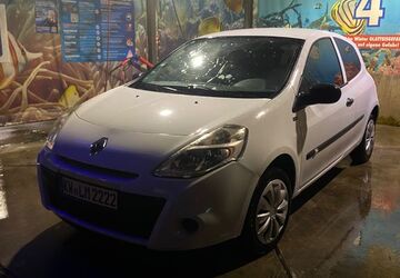 Renault Clio 87.000 km 4.000 &euro; Berlin 12623