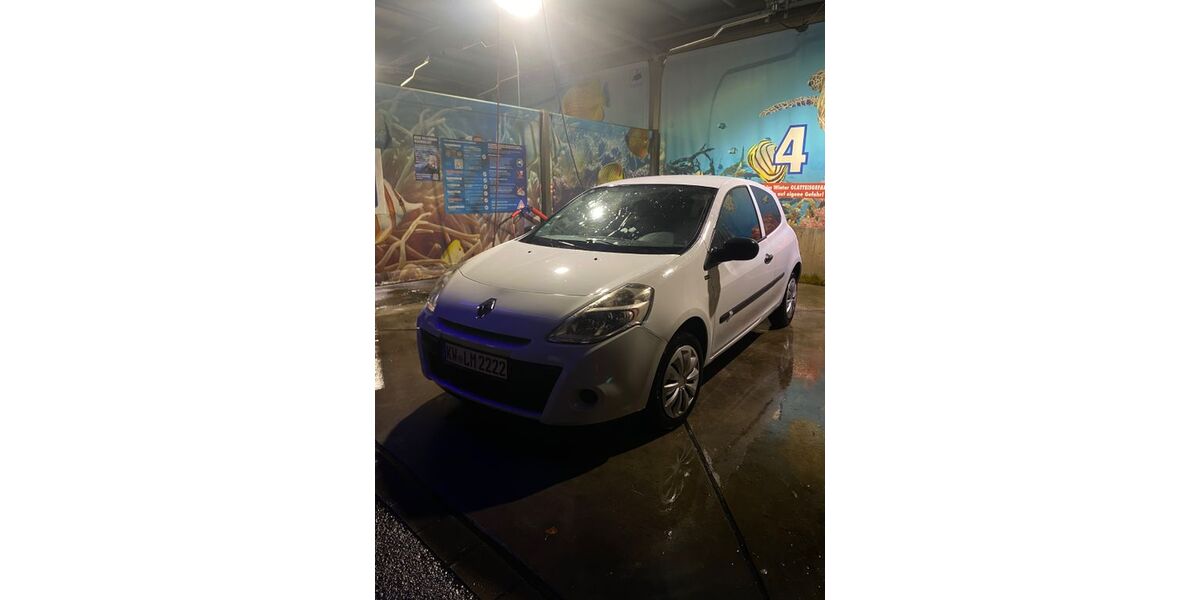 Renault Clio 87.000 km 4.000 &euro; Berlin 12623