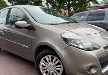 Renault Clio 133.000 km 2.790 &euro; berlin 12681