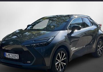 Toyota C-HR 2.500 km 37.940 &euro; Berlin 13403