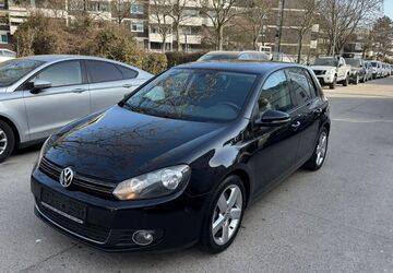 VW Golf 164.000 km 5.990 &euro; Berlin 12359