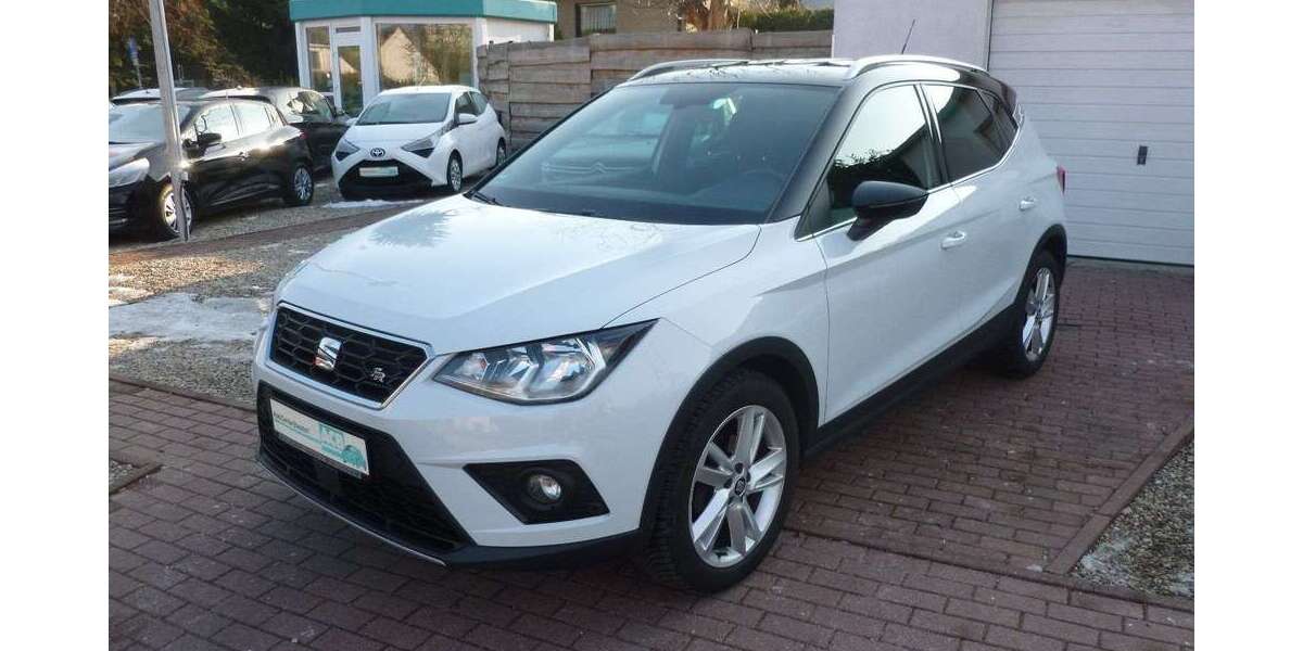 Seat Arona 64.671 km 15.900 &euro; Berlin 12683