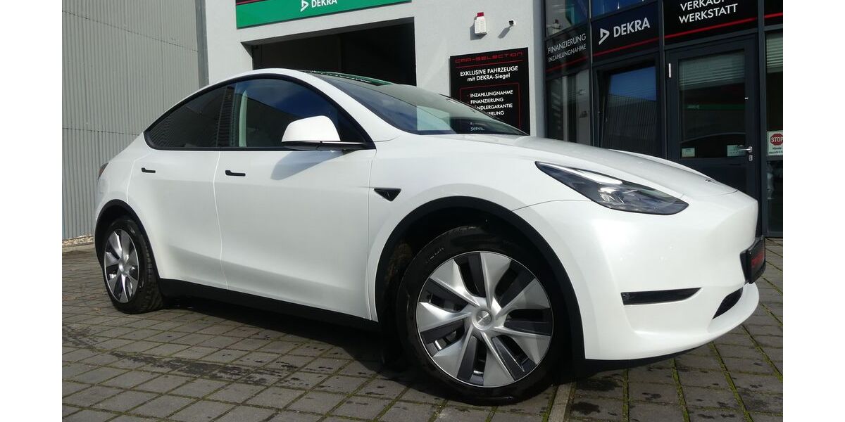 Tesla Model Y 21.312 km 38.800 &euro; Berlin 13156