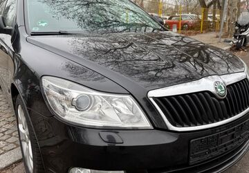 Skoda Octavia 208.000 km 4.900 &euro; Berlin 12109