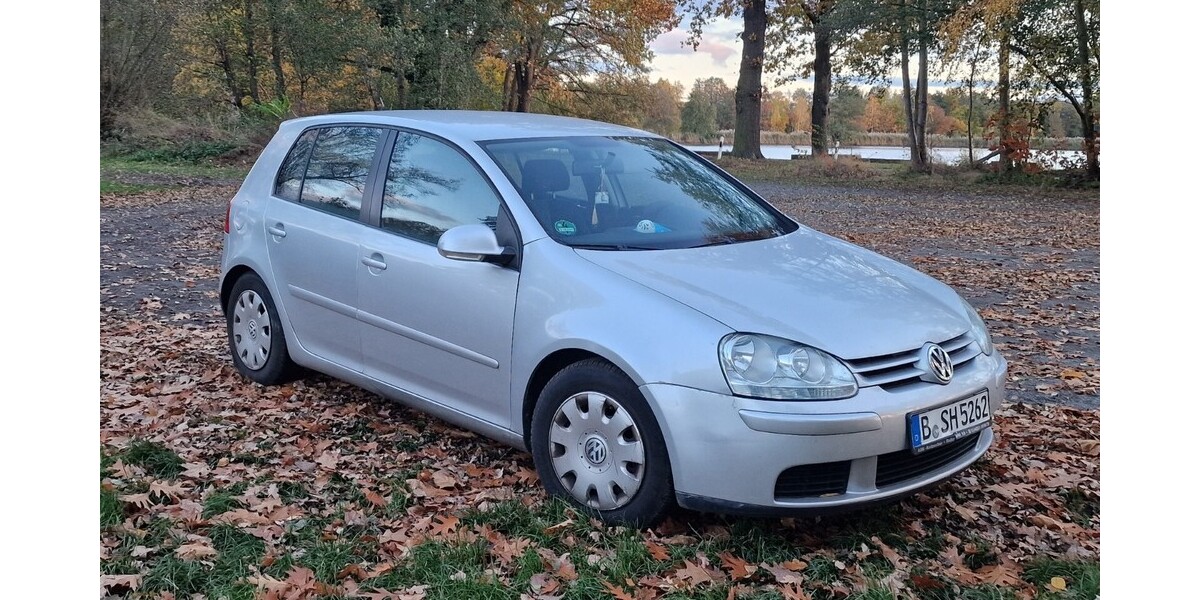 VW Golf V 122.000 km 5.000 &euro; Berlin 10178