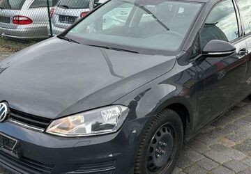VW Golf 215.100 km 7.499 &euro; Berlin 12055