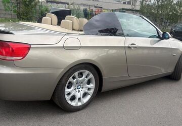 BMW 330 213.000 km 9.750 &euro; Berlin 12053