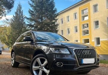 Audi Q5 176.000 km 15.999 &euro; Potsdam 14476