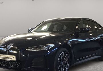 BMW i4 48.005 km 41.900 &euro; Berlin 12683