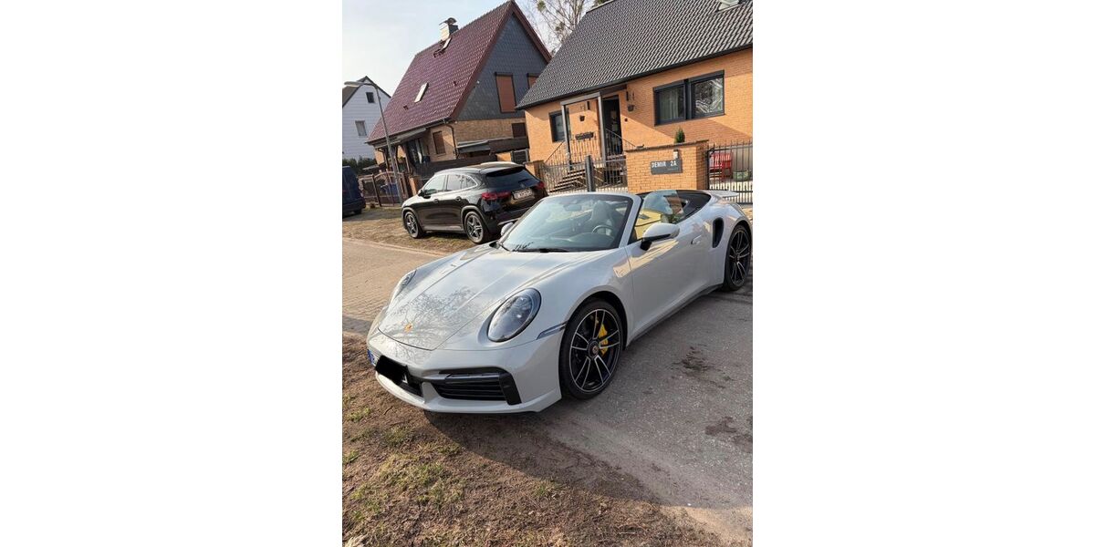 Porsche 992 4.500 km 247.500 &euro; Berlin 10707