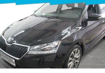 Skoda Fabia 30.000 km 15.870 &euro; Berlin 12099