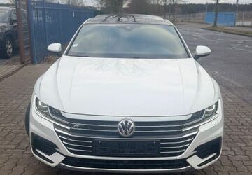 VW Arteon 200.000 km 19.200 &euro; Mittenwalde 15749