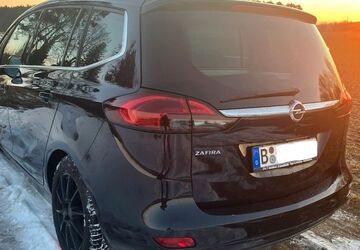Opel Zafira 98.600 km 16.499 &euro; Bernau 16321
