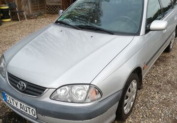 Toyota Avensis 176.900 km 3.270 &euro; Berlin - Französische Buchholz 13127