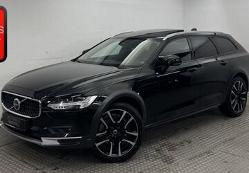 Volvo V90 Cross Country 41.228 km 43.800 &euro; Berlin 12351