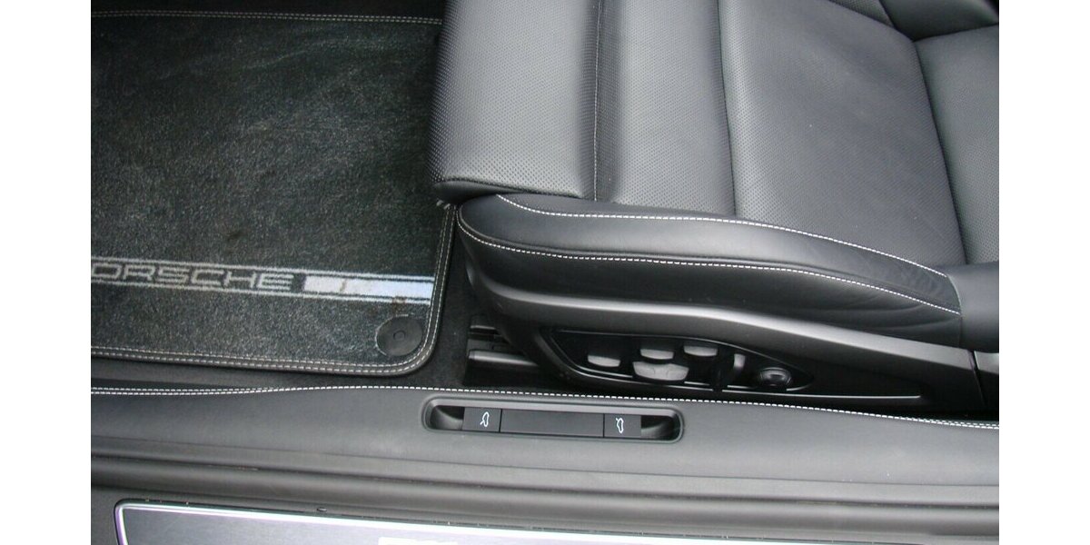 Porsche 992 Turbo S Matrix Burmester Keramik Lift ACC Memo 21.469 km 209.980 &euro; Falkensee 14612