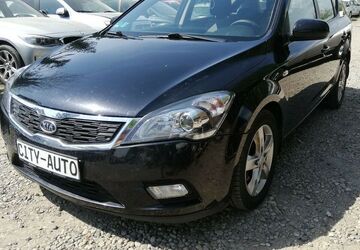 Kia ceed / Ceed 100.000 km 4.970 &euro; Berlin - Französische Buchholz 13127