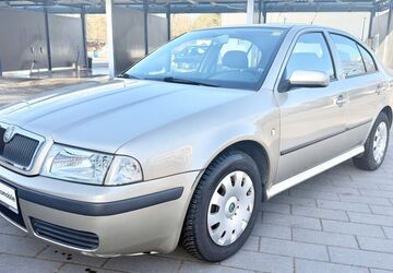 Skoda Octavia 99.000 km 2.999 &euro; Potsdam 14480