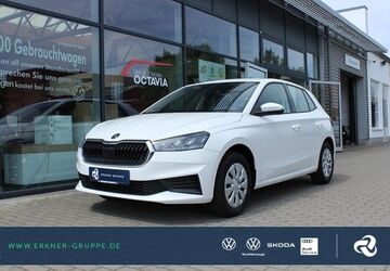 Skoda Fabia 76.389 km 13.299 &euro; Rüdersdorf 15562