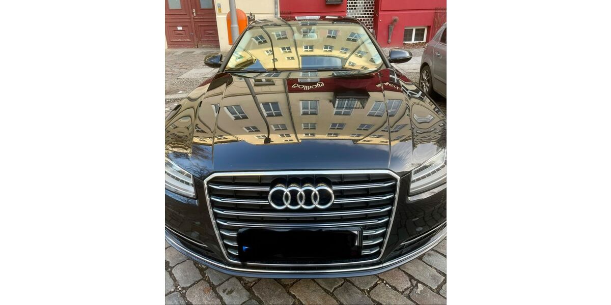 Audi A8 155.000 km 19.500 &euro; Berlin 13359