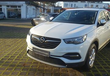 Opel Grandland (X) 57.845 km 13.850 &euro; Berlin 13403