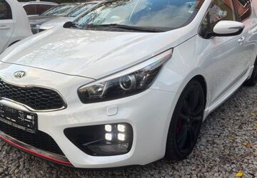 Kia ceed / Ceed 129.000 km 9.999 &euro; Berlin 12055