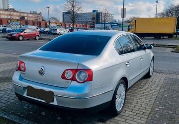VW Passat 46.500 km 10.999 &euro; Berlin 12353