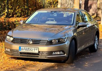 VW Passat 31.500 km 16.900 &euro; Berlin 14195
