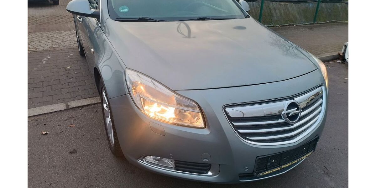 Opel Insignia 185.000 km 4.690 &euro; Berlin 13597