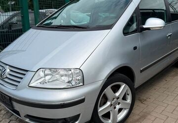VW Sharan 180.000 km 5.900 &euro; Berlin Weißensee-Pankow 13086