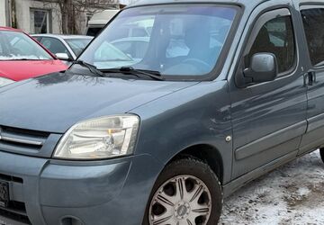 Citroen Berlingo 180.000 km 2.350 &euro; Berlin 10245