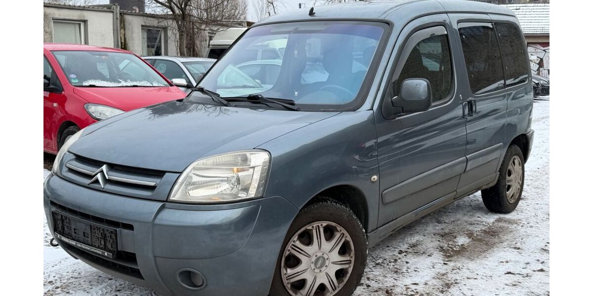 Citroen Berlingo 180.000 km 2.350 &euro; Berlin 10245