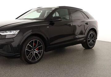 Audi Q8 92.000 km 61.880 &euro; Berlin 12103