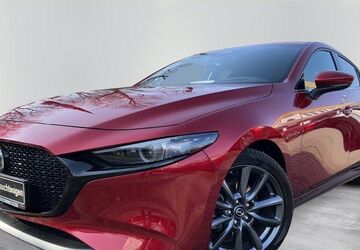 Mazda 3 20.419 km 26.990 &euro; Berlin 12247