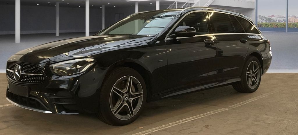 Mercedes-Benz E 300 135.270 km 27.350 &euro; Berlin 12043