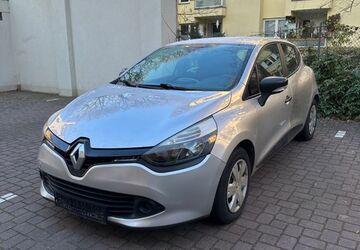 Renault Clio 211.565 km 3.700 &euro; Berlin 12347
