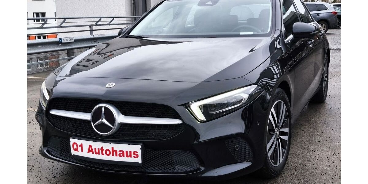 Mercedes-Benz A 180 50.000 km 23.450 &euro; Berlin 13055