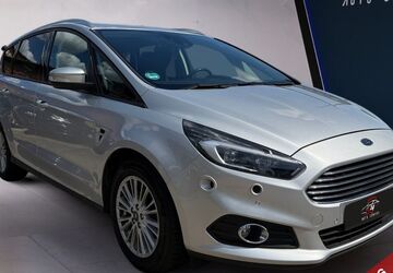 Ford S-Max 131.000 km 10.999 &euro; Berlin 12439