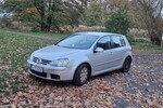 VW Golf V 122.000 km 5.000 &euro; Berlin 10178