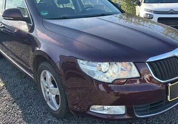 Skoda Superb 210.000 km 2.999 &euro; Berlin 13359
