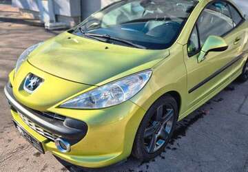 Peugeot 207 100.000 km 5.990 &euro; Berlin 13435