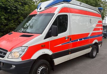 Mercedes-Benz Sprinter 334.000 km 15.999 &euro; Berlin 13581