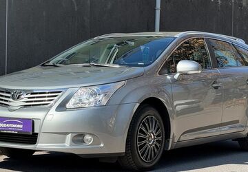 Toyota Avensis 156.369 km 7.999 &euro; Berlin 13089