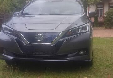 Nissan Leaf 58.000 km 16.450 &euro; Zeuthen 15738