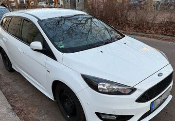 Ford Focus 85.000 km 12.900 &euro; Berlin 13355