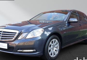 Mercedes-Benz E 300 148.563 km 12.950 &euro; Berlin 13125