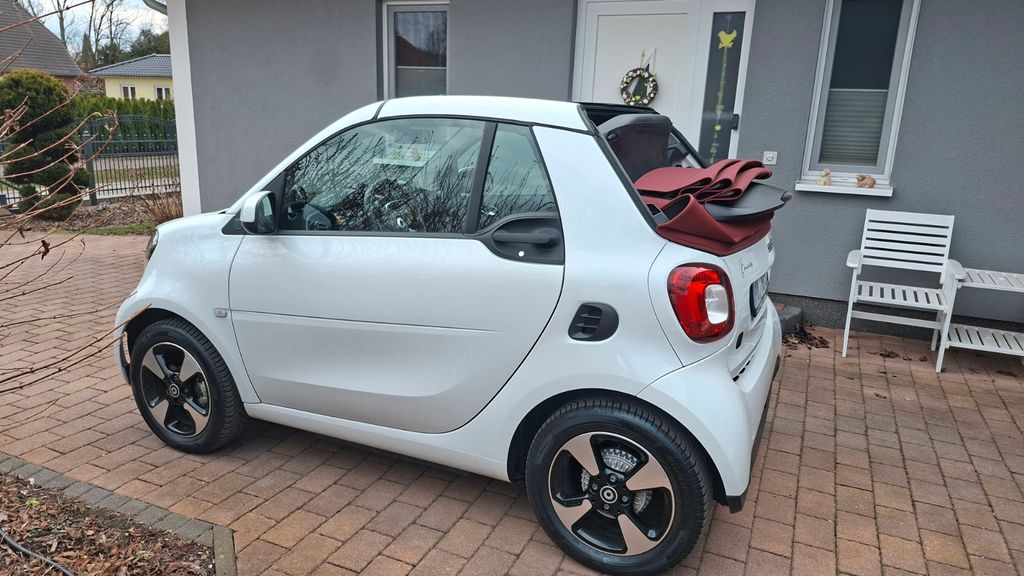 Smart ForTwo 35.000 km 10.990 &euro; Brieselang 14656
