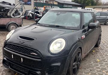Mini John Cooper Works 146.608 km 16.990 &euro; Berlin 14167